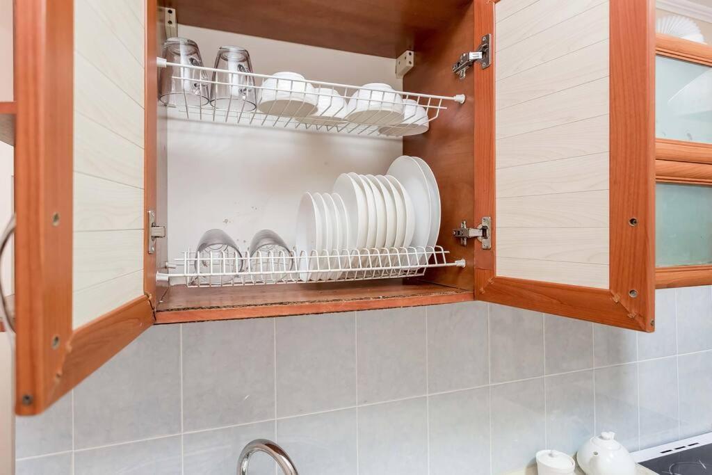 Квартира С Видом На Горы Almaty Ngoại thất bức ảnh